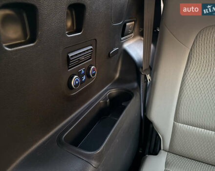 Коричневий Хендай Санта Фе, об'ємом двигуна 3.34 л та пробігом 166 тис. км за 16500 $, фото 33 на Automoto.ua