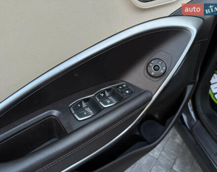 Коричневий Хендай Санта Фе, об'ємом двигуна 3.34 л та пробігом 166 тис. км за 16500 $, фото 32 на Automoto.ua