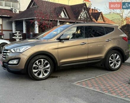 Коричневый Хендай Санта Фе, объемом двигателя 2.2 л и пробегом 130 тыс. км за 19950 $, фото 2 на Automoto.ua