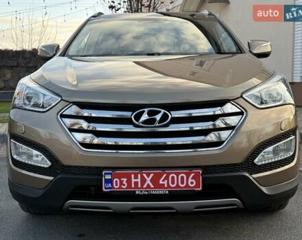 Коричневый Хендай Санта Фе, объемом двигателя 2.2 л и пробегом 130 тыс. км за 19950 $, фото 3 на Automoto.ua