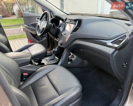 Коричневый Хендай Санта Фе, объемом двигателя 2.2 л и пробегом 130 тыс. км за 19950 $, фото 54 на Automoto.ua