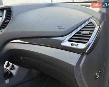 Коричневый Хендай Санта Фе, объемом двигателя 2.2 л и пробегом 130 тыс. км за 19950 $, фото 59 на Automoto.ua