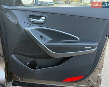 Коричневый Хендай Санта Фе, объемом двигателя 2.2 л и пробегом 130 тыс. км за 19950 $, фото 60 на Automoto.ua