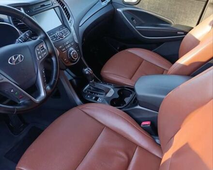 Коричневий Хендай Санта Фе, об'ємом двигуна 2.2 л та пробігом 176 тис. км за 19850 $, фото 6 на Automoto.ua