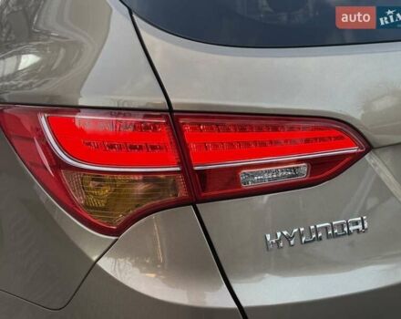 Коричневый Хендай Санта Фе, объемом двигателя 2.2 л и пробегом 130 тыс. км за 19950 $, фото 39 на Automoto.ua