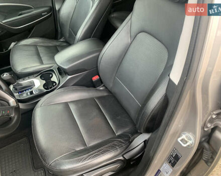 Коричневый Хендай Санта Фе, объемом двигателя 2.2 л и пробегом 181 тыс. км за 19300 $, фото 21 на Automoto.ua