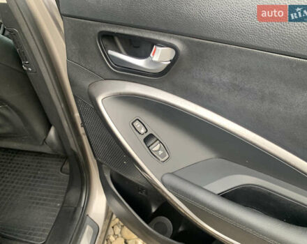 Коричневый Хендай Санта Фе, объемом двигателя 2.2 л и пробегом 181 тыс. км за 19300 $, фото 31 на Automoto.ua