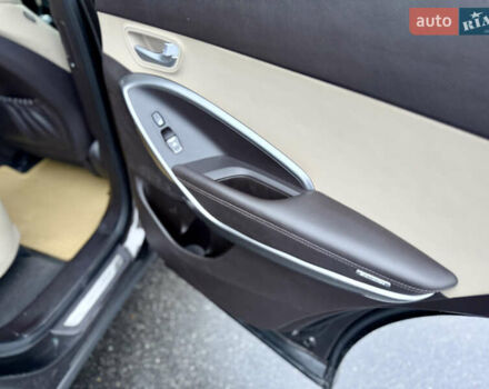 Коричневий Хендай Санта Фе, об'ємом двигуна 2.2 л та пробігом 129 тис. км за 23300 $, фото 60 на Automoto.ua