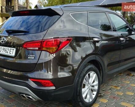 Коричневый Хендай Санта Фе, объемом двигателя 2.2 л и пробегом 379 тыс. км за 17200 $, фото 5 на Automoto.ua