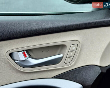 Коричневий Хендай Санта Фе, об'ємом двигуна 2.2 л та пробігом 129 тис. км за 23300 $, фото 59 на Automoto.ua