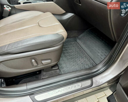 Коричневый Хендай Санта Фе, объемом двигателя 2.2 л и пробегом 61 тыс. км за 37000 $, фото 91 на Automoto.ua