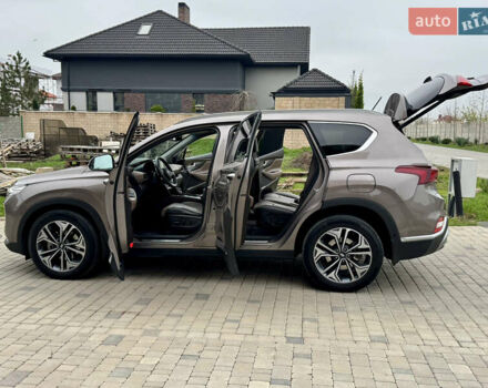 Коричневый Хендай Санта Фе, объемом двигателя 2.2 л и пробегом 61 тыс. км за 37000 $, фото 54 на Automoto.ua