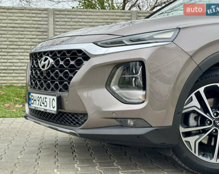 Коричневый Хендай Санта Фе, объемом двигателя 2.2 л и пробегом 61 тыс. км за 37000 $, фото 8 на Automoto.ua