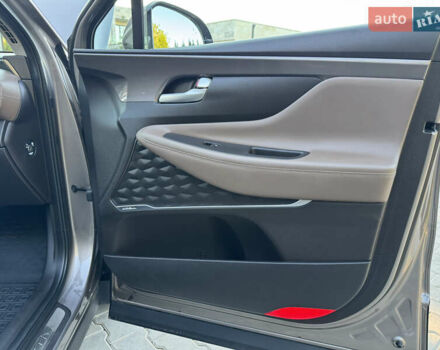 Коричневий Хендай Санта Фе, об'ємом двигуна 2.2 л та пробігом 61 тис. км за 38000 $, фото 76 на Automoto.ua