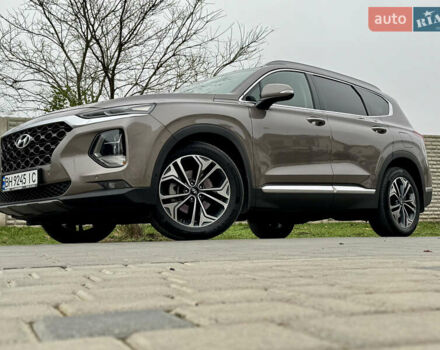 Коричневый Хендай Санта Фе, объемом двигателя 2.2 л и пробегом 61 тыс. км за 37000 $, фото 5 на Automoto.ua