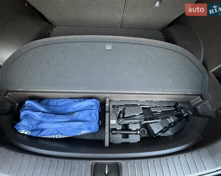 Коричневий Хендай Санта Фе, об'ємом двигуна 2.2 л та пробігом 61 тис. км за 38000 $, фото 121 на Automoto.ua