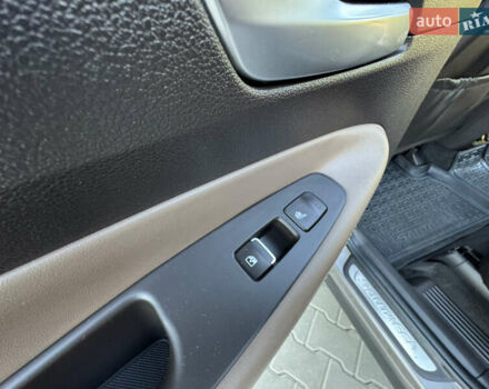 Коричневий Хендай Санта Фе, об'ємом двигуна 2.2 л та пробігом 61 тис. км за 38000 $, фото 66 на Automoto.ua