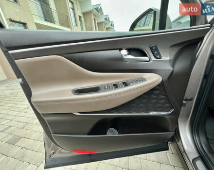 Коричневый Хендай Санта Фе, объемом двигателя 2.2 л и пробегом 61 тыс. км за 37000 $, фото 63 на Automoto.ua