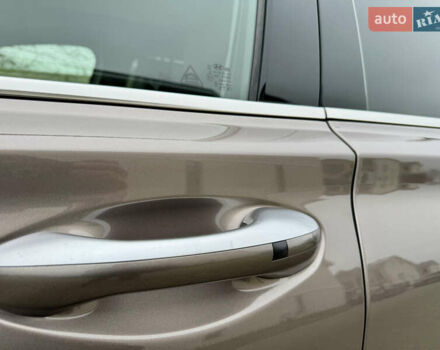 Коричневый Хендай Санта Фе, объемом двигателя 2.2 л и пробегом 61 тыс. км за 37000 $, фото 32 на Automoto.ua