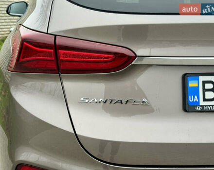 Коричневый Хендай Санта Фе, объемом двигателя 2.2 л и пробегом 61 тыс. км за 37000 $, фото 74 на Automoto.ua