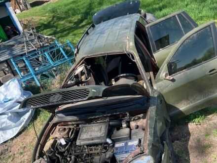 Хендай Санта Фе 2001 у Коростене на Automoto.ua Коричневий Хендай Санта Фе, об'ємом двигуна 2 л та пробігом 280 тис. км за 2700 $, фото 1 на Automoto.ua