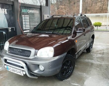 Коричневый Хендай Санта Фе, объемом двигателя 2.4 л и пробегом 270 тыс. км за 4400 $, фото 1 на Automoto.ua