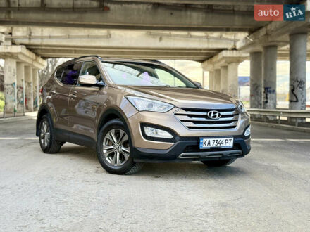 Коричневый Хендай Санта Фе, объемом двигателя 2.2 л и пробегом 187 тыс. км за 15500 $, фото 1 на Automoto.ua