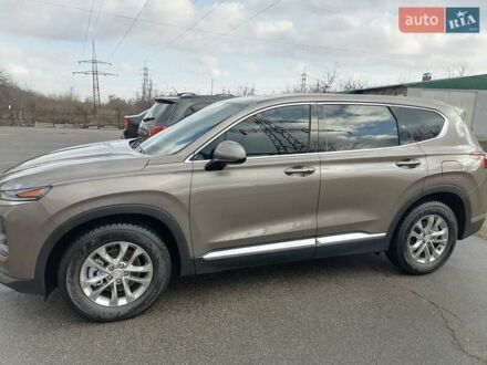Хендай Санта Фе 2019 в Кривом Роге на Automoto.ua Коричневый Хендай Санта Фе, объемом двигателя 2.4 л и пробегом 79 тыс. км за 20500 $, фото 1 на Automoto.ua