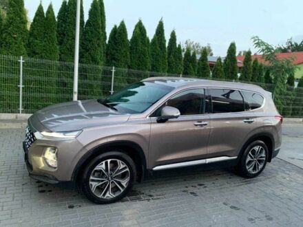 Хендай Санта Фе 2020 в Киеве на Automoto.ua Коричневый Хендай Санта Фе, объемом двигателя 2.2 л и пробегом 93 тыс. км за 21300 $, фото 1 на Automoto.ua