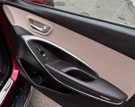 Красный Хендай Санта Фе, объемом двигателя 2 л и пробегом 166 тыс. км за 13000 $, фото 15 на Automoto.ua