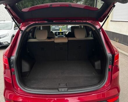 Красный Хендай Санта Фе, объемом двигателя 2 л и пробегом 166 тыс. км за 13000 $, фото 13 на Automoto.ua