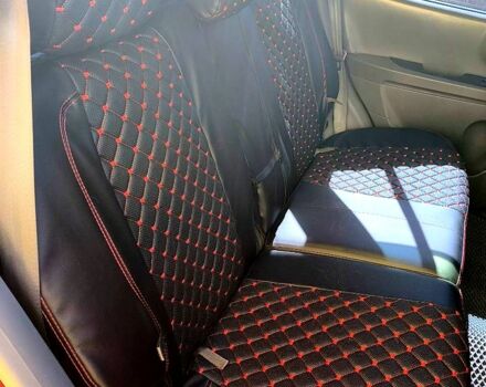 Красный Хендай Санта Фе, объемом двигателя 2 л и пробегом 280 тыс. км за 6200 $, фото 5 на Automoto.ua