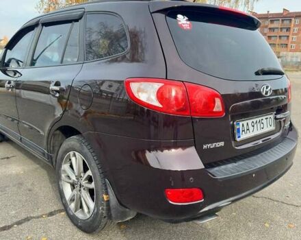 Красный Хендай Санта Фе, объемом двигателя 2.19 л и пробегом 182 тыс. км за 9800 $, фото 4 на Automoto.ua