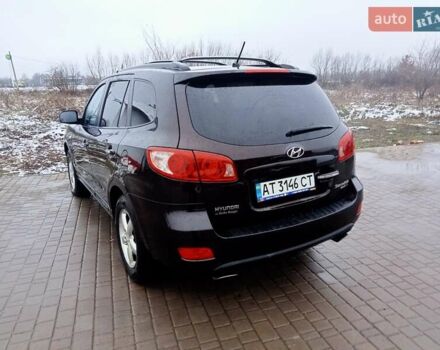 Красный Хендай Санта Фе, объемом двигателя 2.2 л и пробегом 296 тыс. км за 8800 $, фото 5 на Automoto.ua