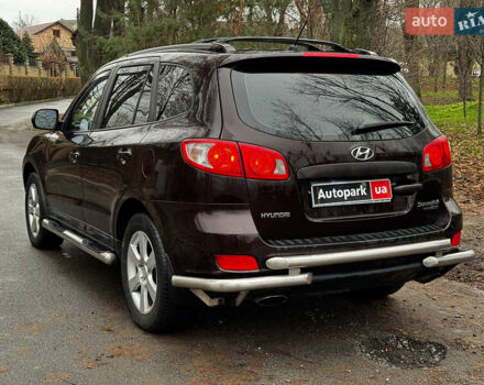 Красный Хендай Санта Фе, объемом двигателя 2.2 л и пробегом 331 тыс. км за 10490 $, фото 11 на Automoto.ua
