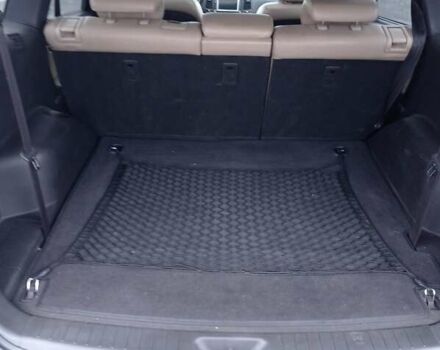 Красный Хендай Санта Фе, объемом двигателя 2.36 л и пробегом 204 тыс. км за 13600 $, фото 16 на Automoto.ua