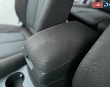 Червоний Хендай Санта Фе, об'ємом двигуна 2.2 л та пробігом 168 тис. км за 12800 $, фото 29 на Automoto.ua