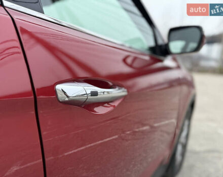 Червоний Хендай Санта Фе, об'ємом двигуна 2.4 л та пробігом 241 тис. км за 11800 $, фото 9 на Automoto.ua