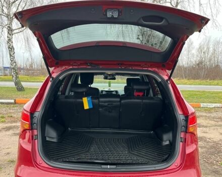 Красный Хендай Санта Фе, объемом двигателя 0 л и пробегом 170 тыс. км за 16000 $, фото 9 на Automoto.ua