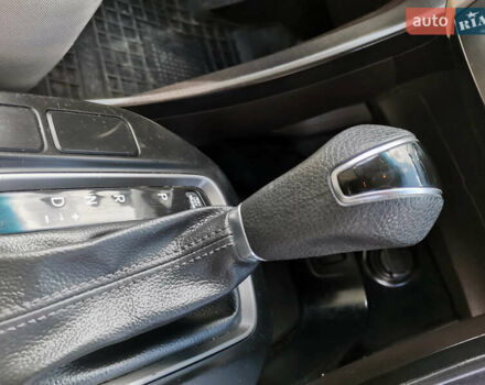 Красный Хендай Санта Фе, объемом двигателя 2.4 л и пробегом 95 тыс. км за 14999 $, фото 11 на Automoto.ua