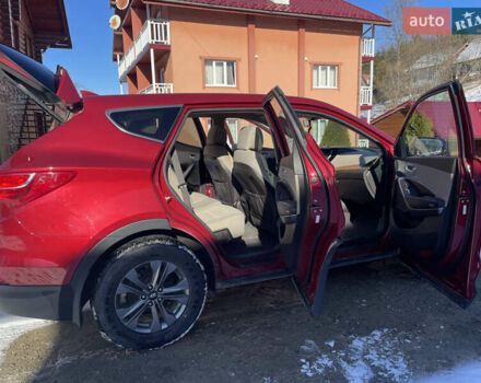 Красный Хендай Санта Фе, объемом двигателя 2.36 л и пробегом 120 тыс. км за 17000 $, фото 12 на Automoto.ua