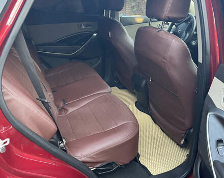 Красный Хендай Санта Фе, объемом двигателя 2.36 л и пробегом 199 тыс. км за 13000 $, фото 6 на Automoto.ua