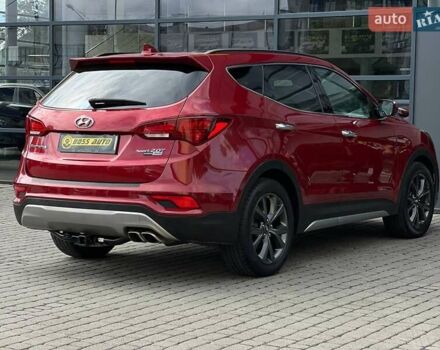 Красный Хендай Санта Фе, объемом двигателя 2 л и пробегом 125 тыс. км за 18800 $, фото 5 на Automoto.ua