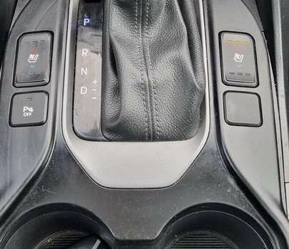 Хендай Санта Фе 2017 в Киеве на Automoto.ua Красный Хендай Санта Фе, объемом двигателя 0 л и пробегом 57 тыс. км за 9700 $, фото 13 на Automoto.ua