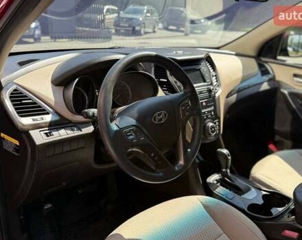 Красный Хендай Санта Фе, объемом двигателя 2.36 л и пробегом 92 тыс. км за 17200 $, фото 8 на Automoto.ua