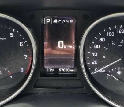 Хендай Санта Фе 2017 в Киеве на Automoto.ua Красный Хендай Санта Фе, объемом двигателя 0 л и пробегом 57 тыс. км за 9700 $, фото 16 на Automoto.ua