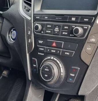 Хендай Санта Фе 2017 в Киеве на Automoto.ua Красный Хендай Санта Фе, объемом двигателя 0 л и пробегом 57 тыс. км за 9700 $, фото 11 на Automoto.ua