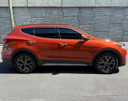 Красный Хендай Санта Фе, объемом двигателя 2 л и пробегом 50 тыс. км за 12500 $, фото 3 на Automoto.ua