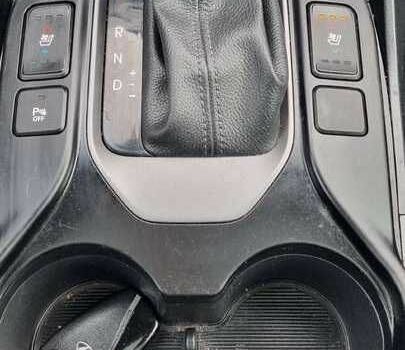 Хендай Санта Фе 2017 в Киеве на Automoto.ua Красный Хендай Санта Фе, объемом двигателя 0 л и пробегом 92 тыс. км за 11400 $, фото 19 на Automoto.ua