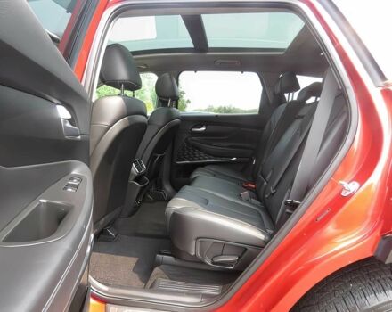 Червоний Хендай Санта Фе, об'ємом двигуна 2 л та пробігом 31 тис. км за 7400 $, фото 11 на Automoto.ua